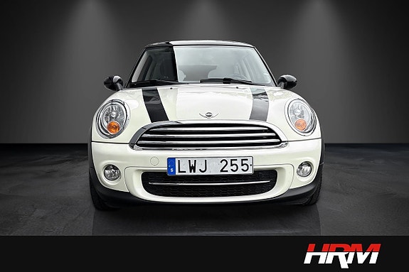 MINI Cooper 5 of 5