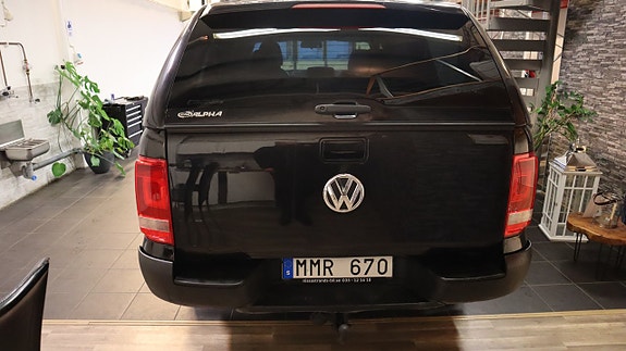 Volkswagen Amarok 5 of 10