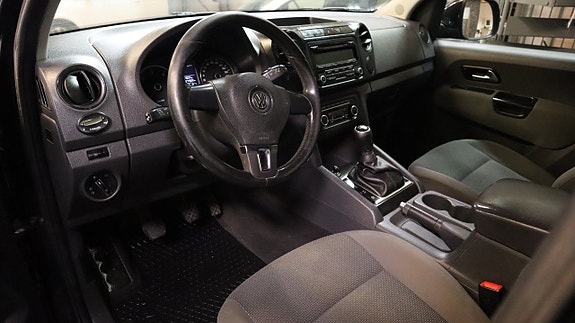 Volkswagen Amarok 10 of 10
