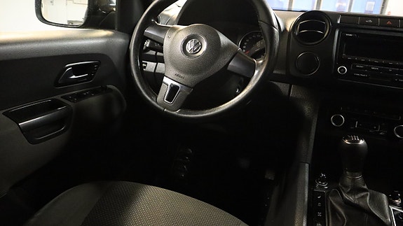 Volkswagen Amarok 8 of 10