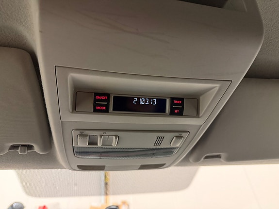 Volkswagen Transporter 10 of 15