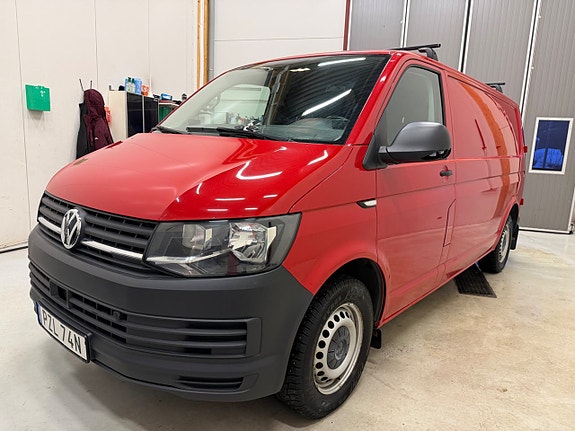 Volkswagen Transporter 3 of 5