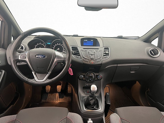 Ford Fiesta 10 of 18