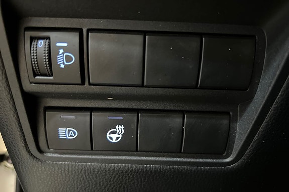 Toyota Yaris 20 of 22