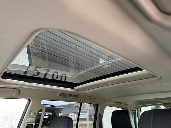 Mitsubishi Pajero 27 of 30