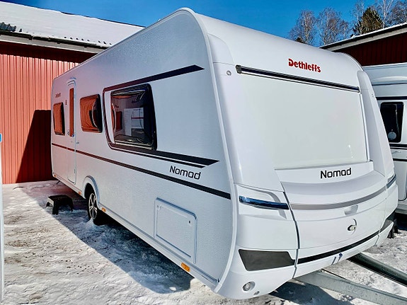 Dethleffs Nomad 530 DR Queenbed Ny husvagn till kampanjpris!