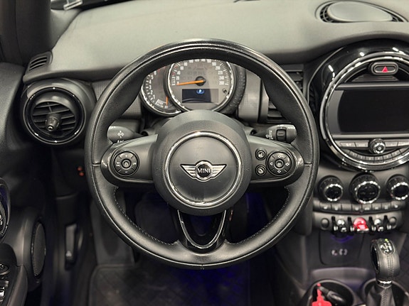 MINI Cooper 12 of 15