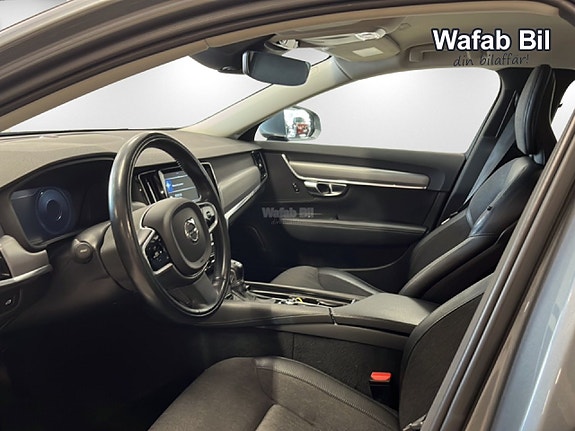 Volvo V90 8 of 14