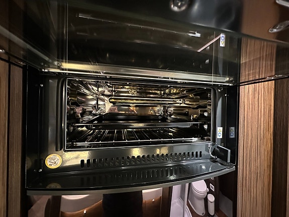 Concorde Charisma 900 ZF AUTOMAT Hydrauliska Stödben 10 of 30
