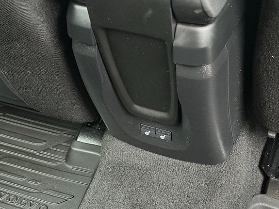 Volvo V40 6 of 18