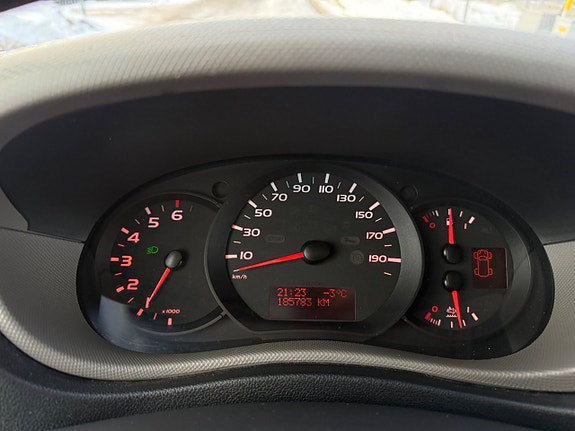 Renault Master 12 of 14