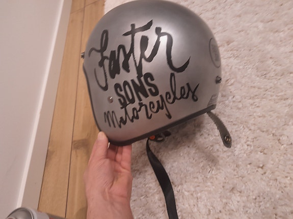 Product image 6 of 8