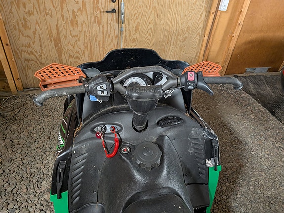 Arctic-cat Crossfire 600 4 of 5