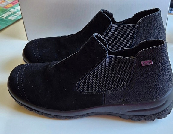 Product image 1 of 6