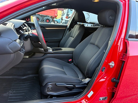 Honda Civic 10 of 15