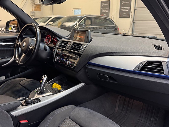 BMW 118d 11 of 25