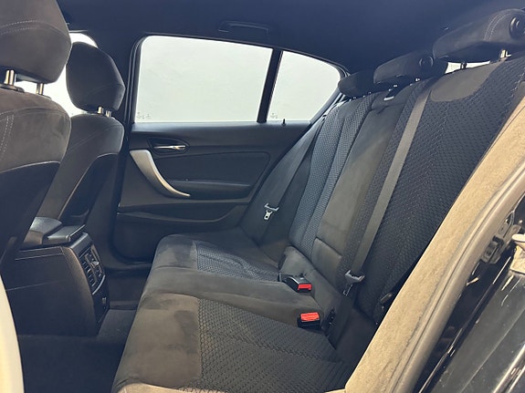 BMW 118d 16 of 25