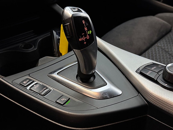 BMW 118d 23 of 25