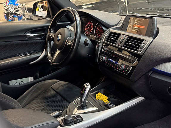 BMW 118d 19 of 25