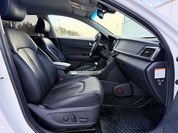 Kia Optima 15 of 21