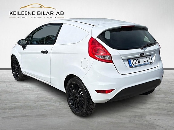 Ford Fiesta 15 of 20