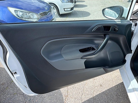 Ford Fiesta 20 of 20