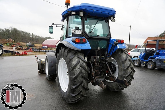 New Holland TD 5.85 4 of 12