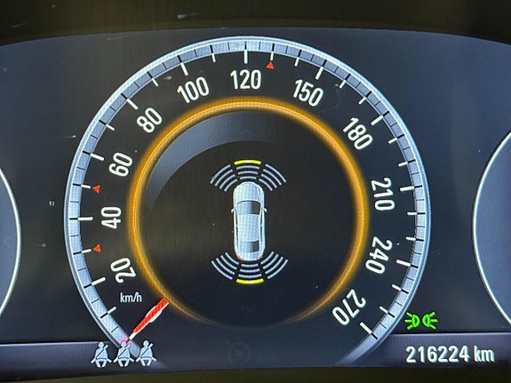Opel Insignia 15 of 25