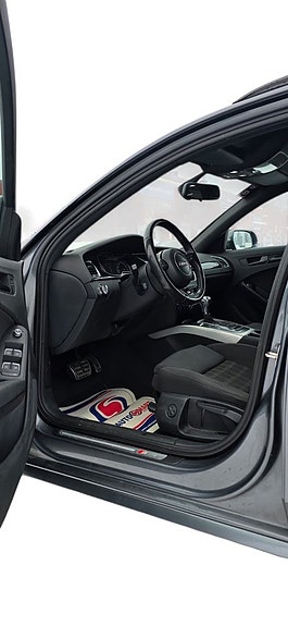 Audi A4 12 of 14