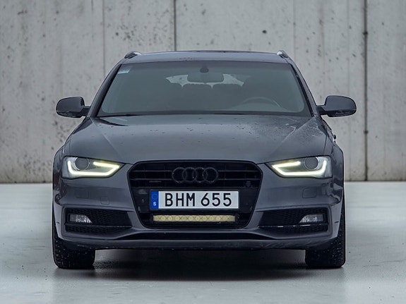 Audi A4 2 of 14