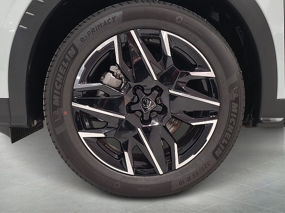 Peugeot 5008 9 of 15