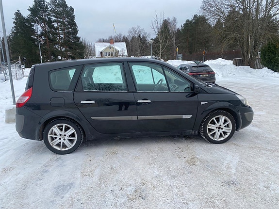 Renault Grand Scenic II 6 of 12