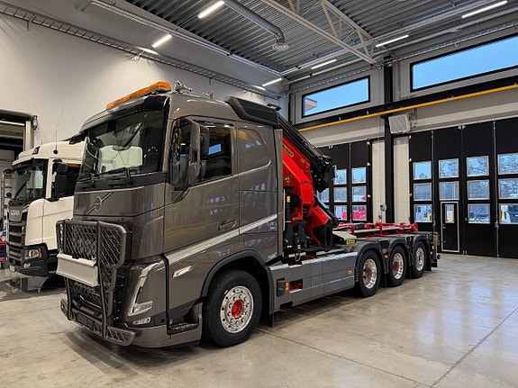 Volvo FH500 Tridem kranväxlare PK53002 + Jibb PJ080B HAKARPS