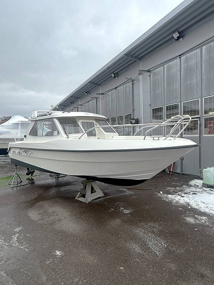 Örnvik 610 MC med Diesel 2004