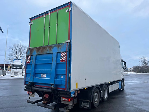Volvo FH 460 I-Shift 6x2 LNG Kylbil dubbla lastplan Skåpbil 4 of 8