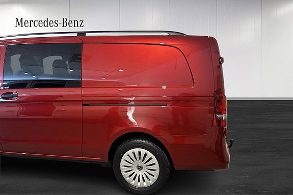 Mercedes-Benz Vito 119 3 of 5