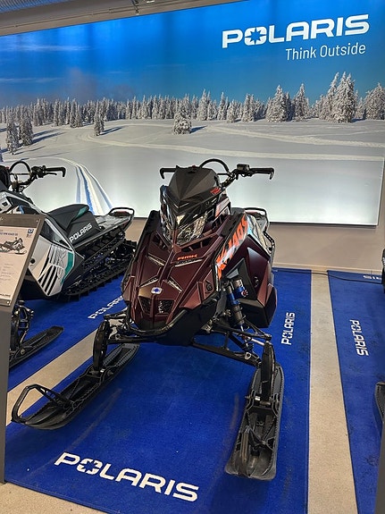 Polaris BOOST RMK KHAOS SLASH 146 -25 UNIK MÖJLIGHET