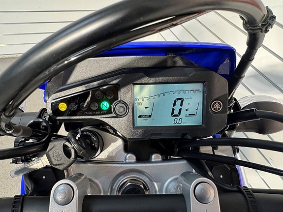 Yamaha WR125 R 7 of 12