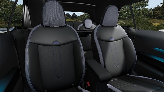 MINI Cooper S 10 of 13