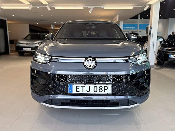 Volkswagen Tayron 2 of 18