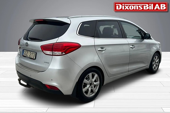 Kia Carens 2 of 5