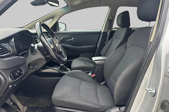 Kia Carens 6 of 13