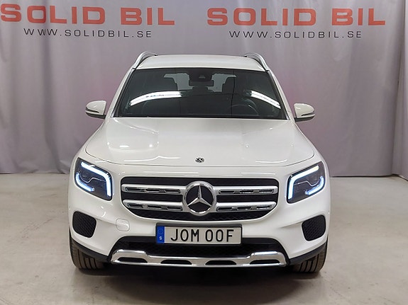 Mercedes-Benz GLB200 d 2 of 24