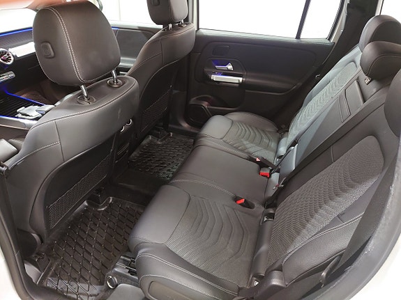 Mercedes-Benz GLB200 d 8 of 24