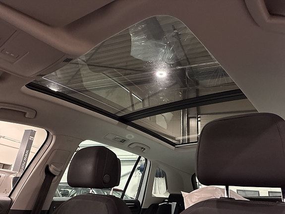 Volkswagen Tiguan 20 of 22