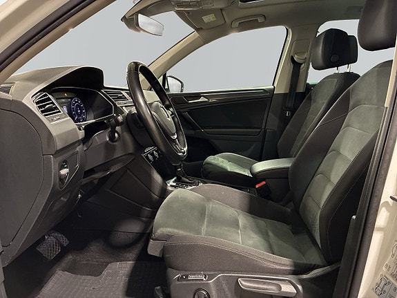 Volkswagen Tiguan 7 of 22