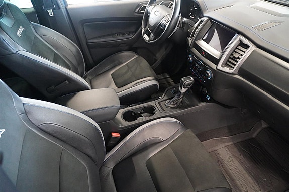 Ford Ranger Raptor 17 of 21