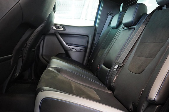 Ford Ranger Raptor 11 of 21