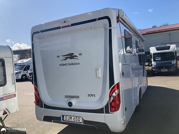 Laika KOSMO 509 EMBLEMA *AC / Lithium / Inverter / Cykelställ* Ränta 3.95% 2 of 20