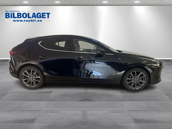 Mazda 3 3 of 5